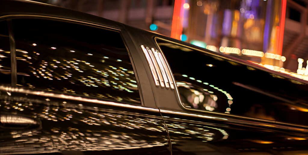 Why Are Airport Limousine Services Perfect for Business Travelers